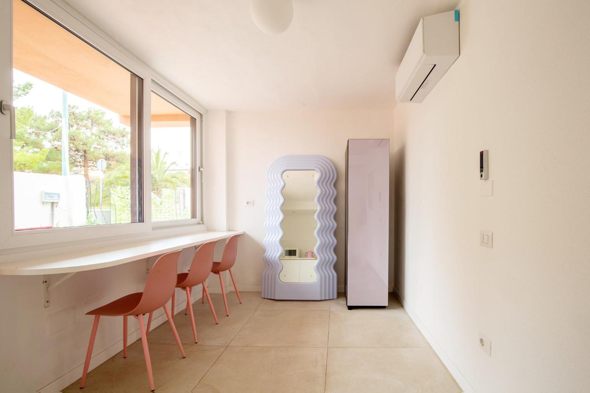 Spacebility Beach - Self Check-In Quartu SantʼElena Exterior foto